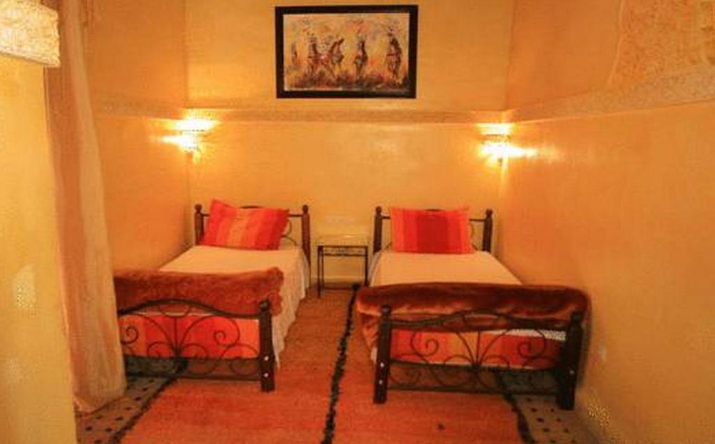 Riad Anass Al Ouali Fez Quarto foto